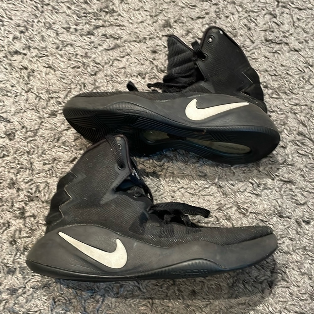Nike hyperdunk